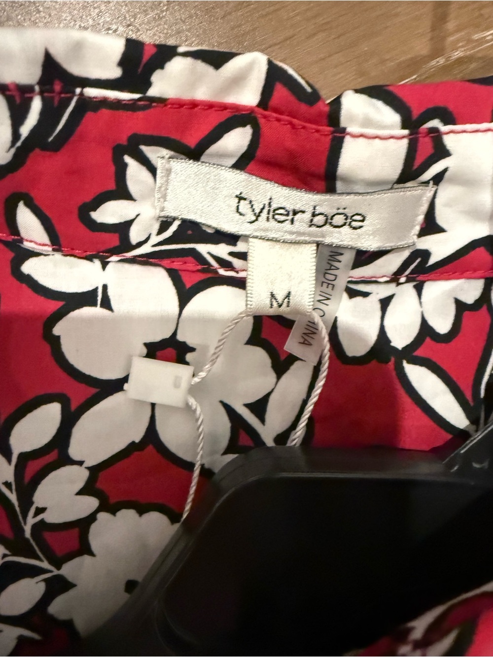Tyler Boe Red and White Floral Blouse - Picture 3 of 13